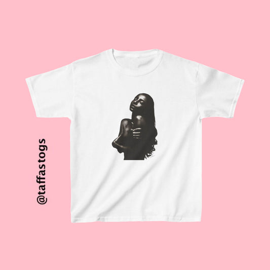 Sade Tee