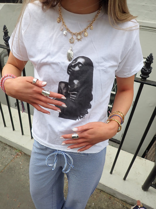 Sade Tee
